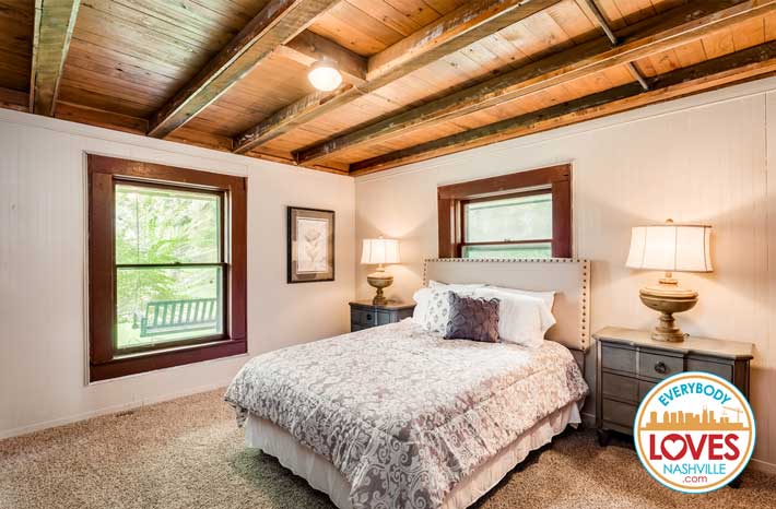 1022 Waller - Brentwood Real Estate - Nashville Log Home